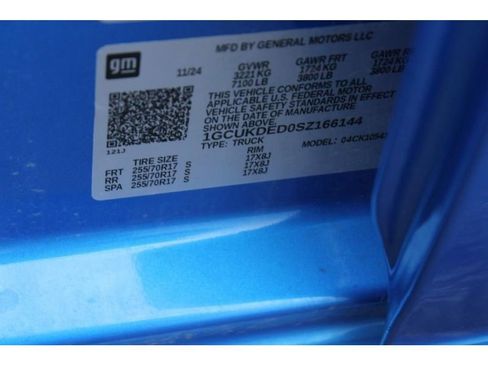 Used 2025 Chevrolet Silverado 1500 LT AWD/4WD image 22