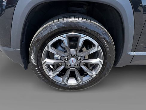 Used 2026 GMC Terrain Elevation w/ Elevation Premium Package FWD image 9