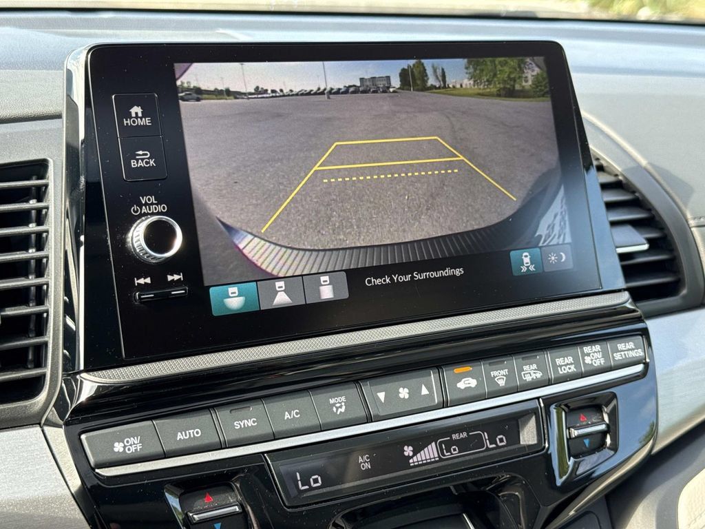 Used 2026 Honda Odyssey EX-L image 6
