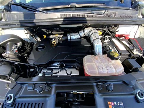 Certified 2022 Chevrolet Trax LT w/ Sport Edition image 58