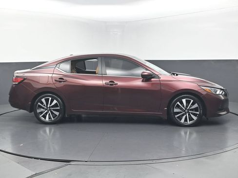 Used 2023 Nissan Sentra SV w/ SV Premium Package FWD image 9