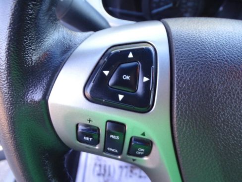 Used 2013 Ford Taurus SEL AWD image 15