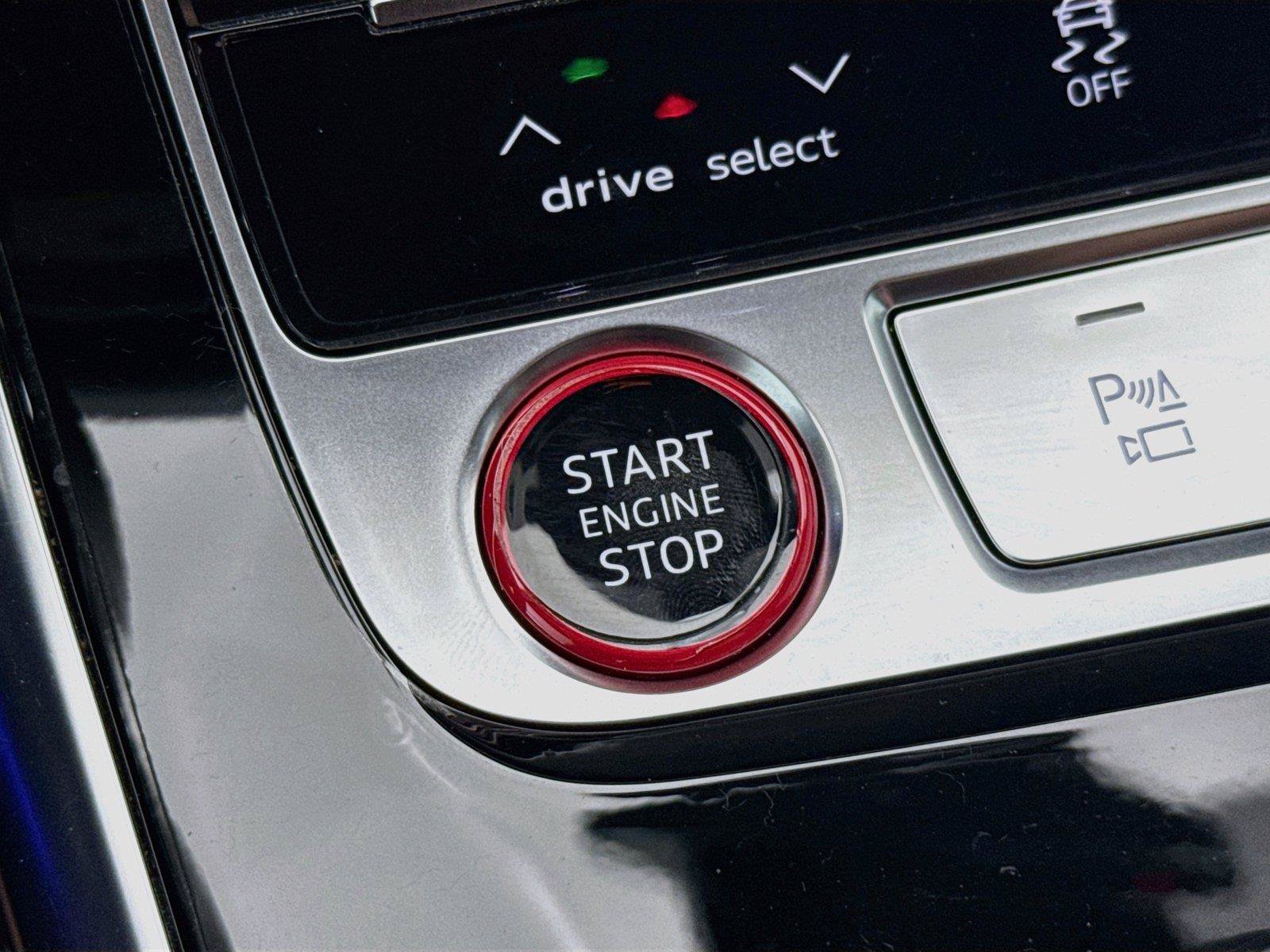 Used 2024 Audi SQ8 Prestige AWD/4WD image 20