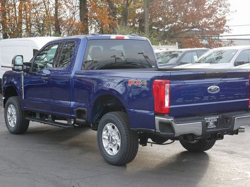 New 2026 Ford F250 XLT w/ FX4 Off-Road Package image 8