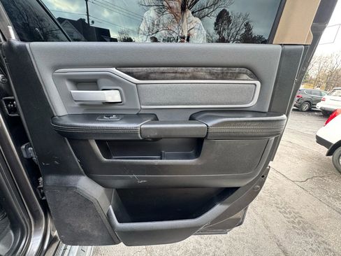 Used 2020 RAM 2500 Big Horn image 23