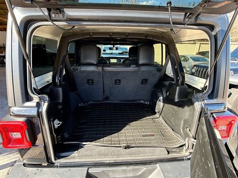 Used 2021 Jeep Wrangler Unlimited Sport image 30