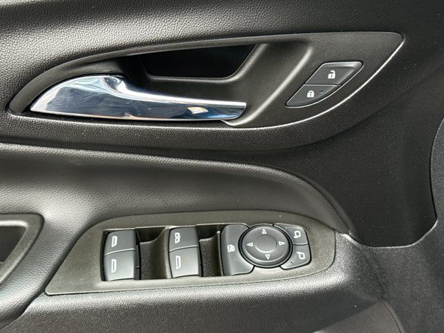 Used 2022 Chevrolet Equinox LT FWD image 18