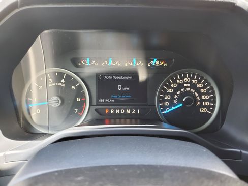 Used 2016 Ford F150 XLT w/ Equipment Group 302A Luxury AWD/4WD image 29