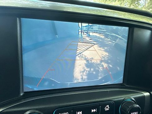 Used 2018 Chevrolet Silverado 1500 LT w/ Texas Edition RWD image 21