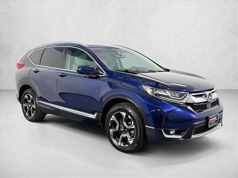 Used 2018 Honda CR-V Touring image 3