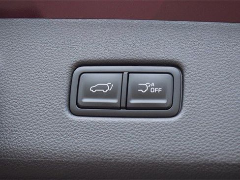 New 2026 Kia Carnival EX image 18