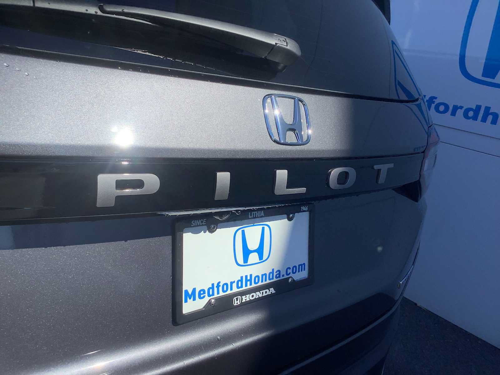 New 2026 Honda Pilot Touring image 7