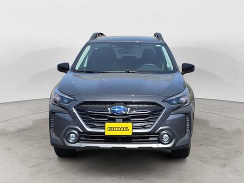 Used 2025 Subaru Outback Onyx Edition AWD/4WD image 8