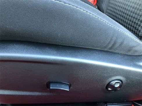 Used 2021 Dodge Challenger SXT w/ Driver Convenience Group image 24