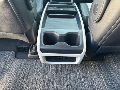 New 2027 Honda Odyssey Elite image 14