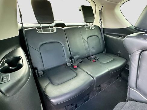 Used 2021 Nissan Armada Platinum RWD image 26