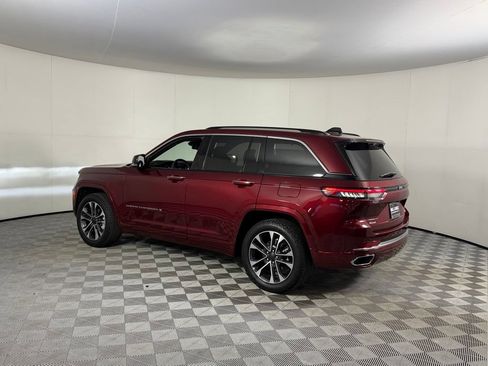 Certified 2023 Jeep Grand Cherokee Overland w/ Luxury Tech Group IV AWD/4WD image 7