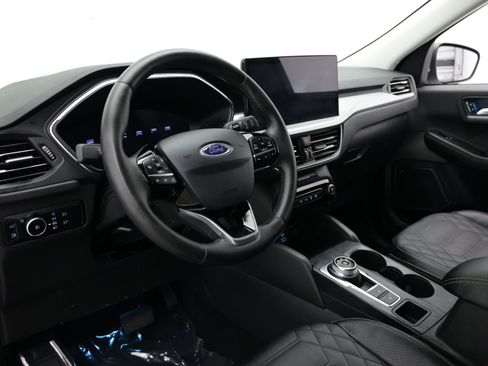 Used 2023 Ford Escape SE w/ PHEV Premium Package FWD image 15