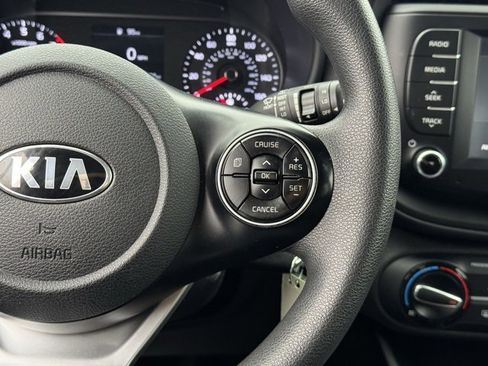 Used 2021 Kia Soul LX image 23