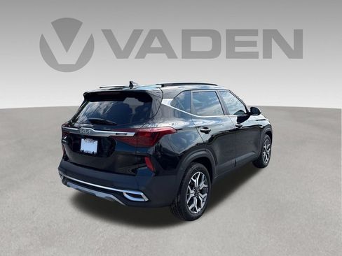 Used 2023 Kia Seltos EX AWD/4WD image 25