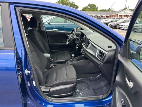 Used 2019 Kia Rio S FWD image 26
