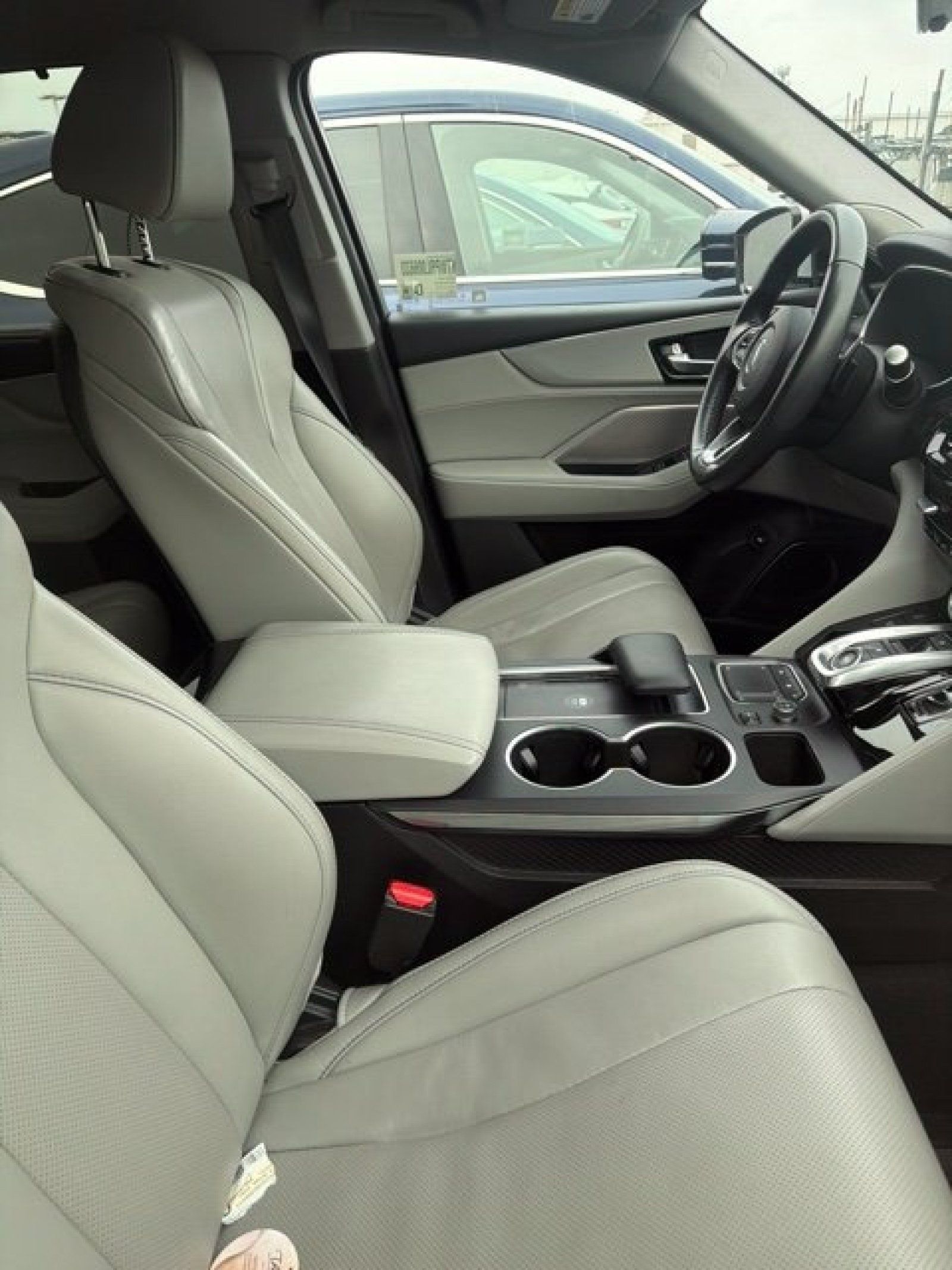 Used 2024 Acura MDX w/ Technology Package AWD/4WD image 5