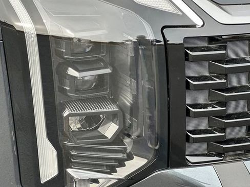 New 2026 Kia Sportage EX image 31