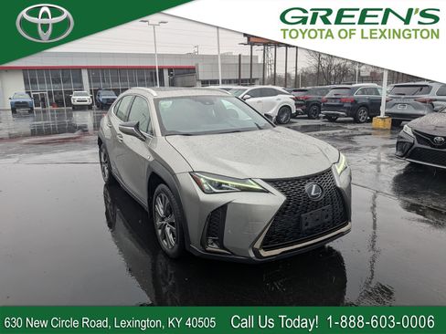 Used 2020 Lexus UX 250h F Sport image 1