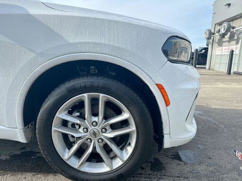 Certified 2024 Dodge Durango GT image 12