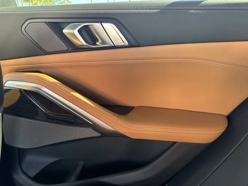 New 2026 BMW X6 xDrive40i image 15