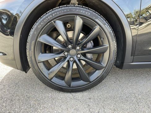 Used 2018 Tesla Model X 100D image 66