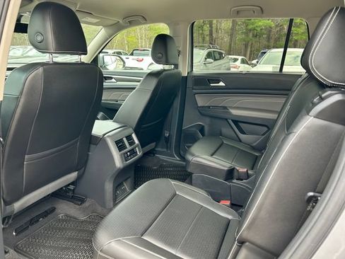 Used 2023 Volkswagen Atlas SE AWD/4WD image 24