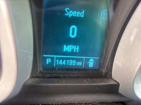 Used 2012 Chevrolet Equinox LT AWD/4WD image 12