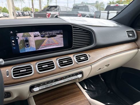 Certified 2026 Mercedes-Benz GLE 350 4MATIC image 27