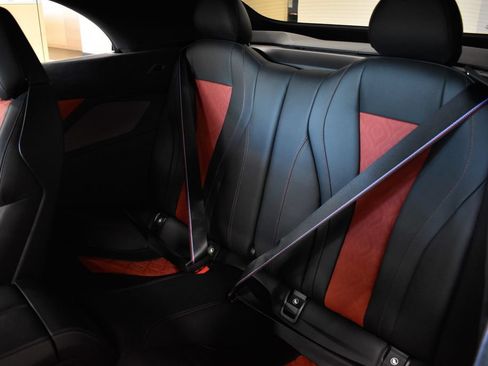 Used 2025 BMW M8 Competition AWD/4WD image 32