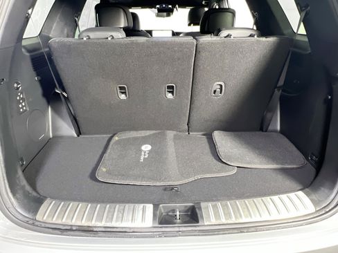 Used 2024 Hyundai Palisade Calligraphy image 26