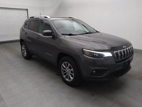 Used 2019 Jeep Cherokee Latitude Plus image 13
