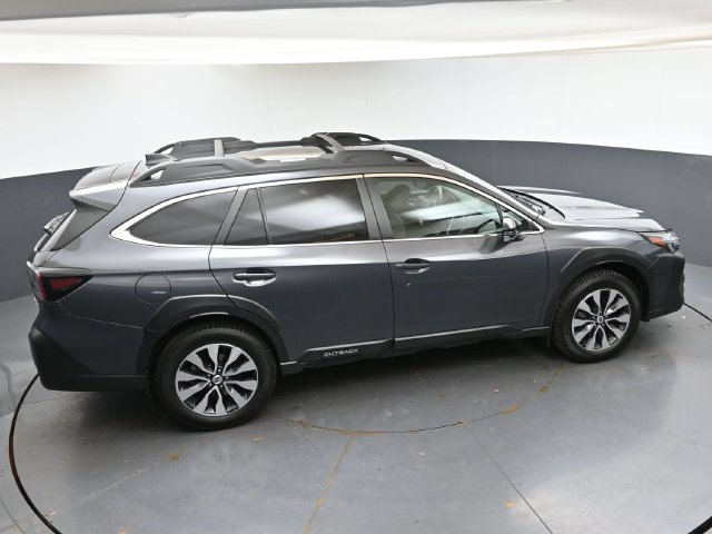 Used 2024 Subaru Outback Limited AWD/4WD image 41