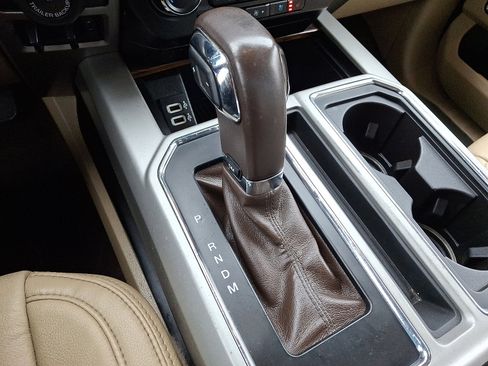 Certified 2019 Ford F150 Lariat image 14