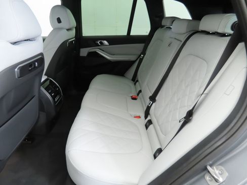 New 2026 BMW X5 sDrive40i w/ M Sport Package image 21