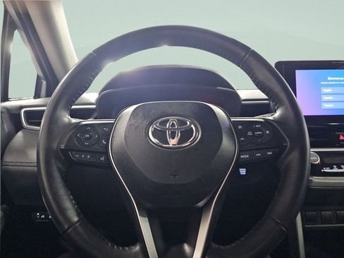 Certified 2024 Toyota Corolla Cross LE image 30