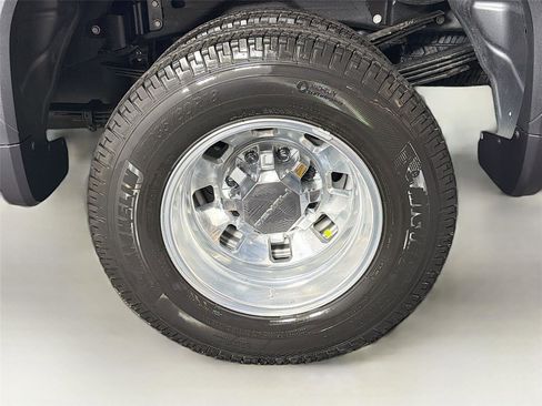 New 2026 GMC Sierra 3500 Denali w/ Denali Reserve Package AWD/4WD image 33