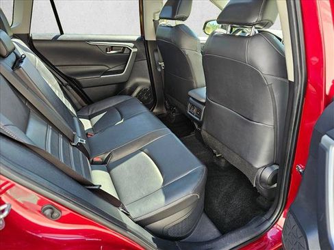 Used 2022 Toyota RAV4 XLE Premium AWD/4WD image 13