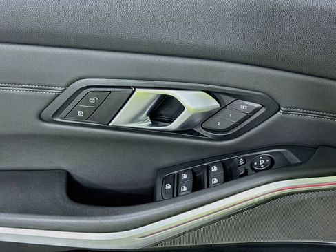 Used 2025 BMW M3 Competition w/ Executive Package AWD/4WD image 19