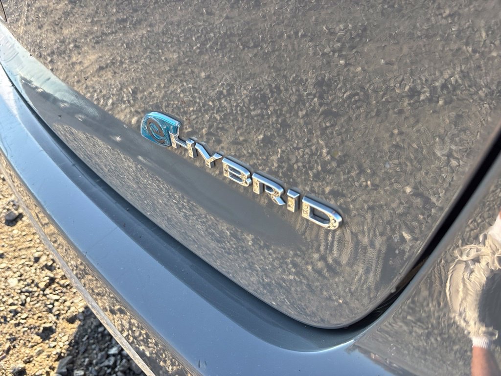Used 2022 Chrysler Pacifica Limited FWD image 4