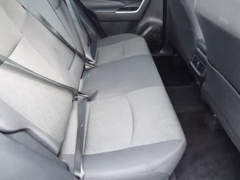 Used 2024 Toyota RAV4 XLE FWD image 10
