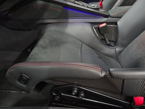 Certified 2024 Porsche 911 GT3 RS w/ Weissach Package RWD image 25