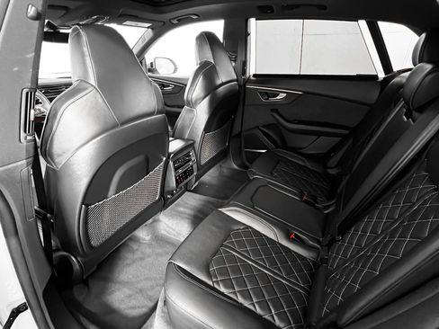 Certified 2024 Audi SQ8 Prestige image 20