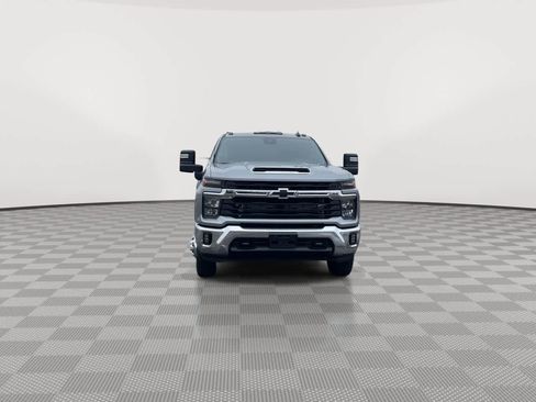 Used 2024 Chevrolet Silverado 3500 LT w/ All Star Edition AWD/4WD image 3