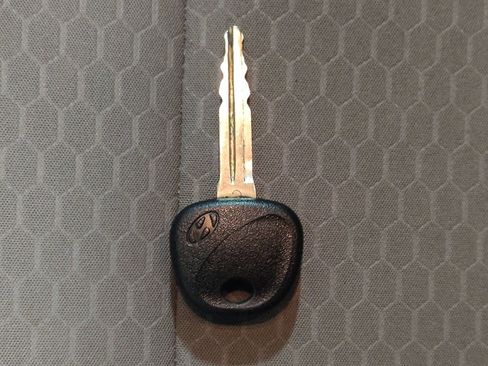 Used 2020 Hyundai Elantra SEL image 32